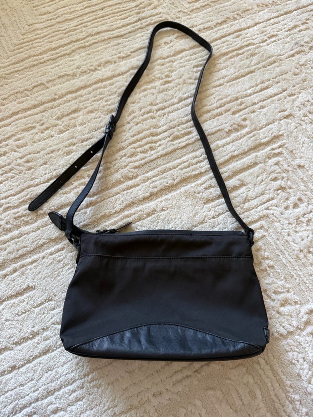 Cole Haan Zerogrand Black Crossbody Bag Nylon Leather Trim Lightweight Purse